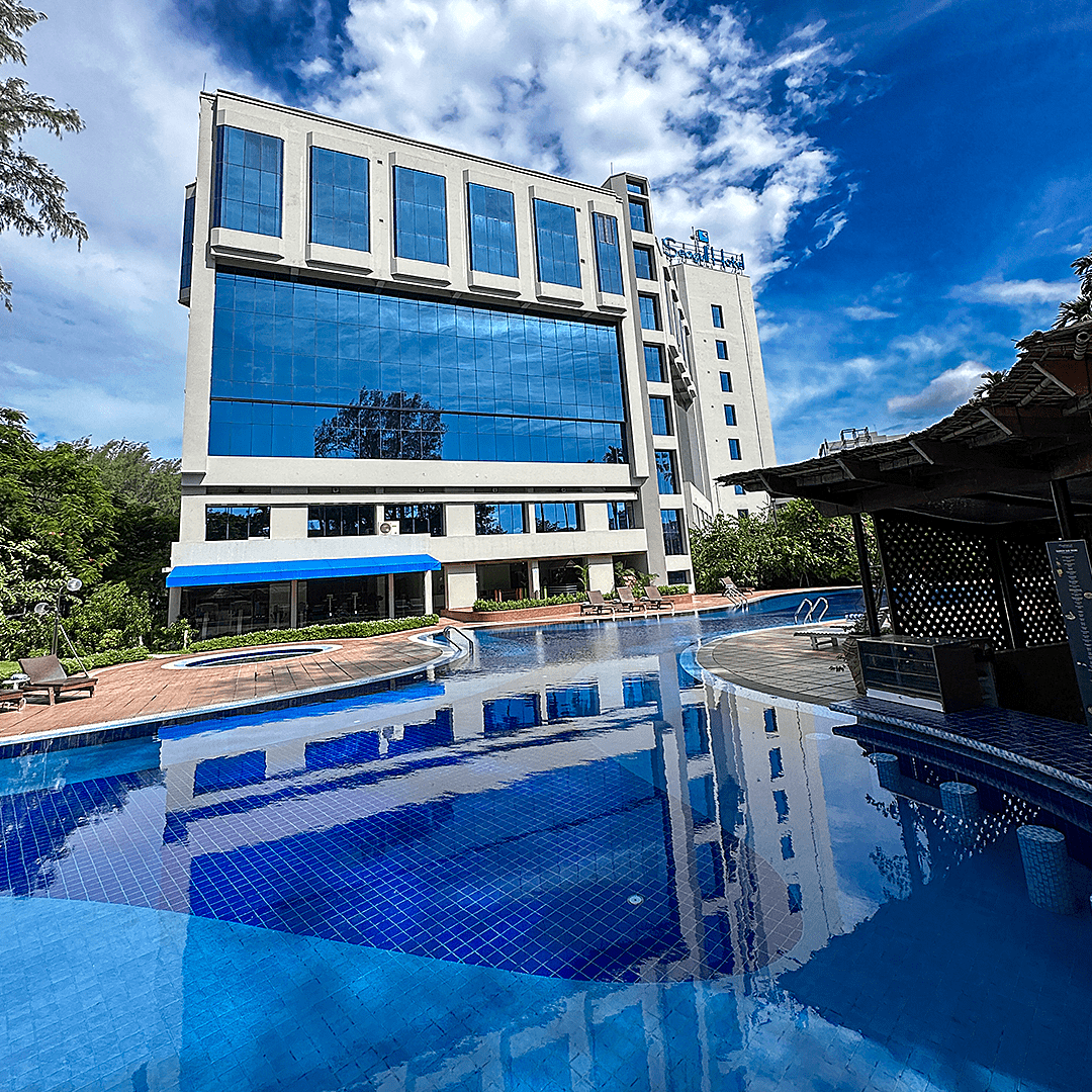 Queen's Court Boutique Resort, Zaflong