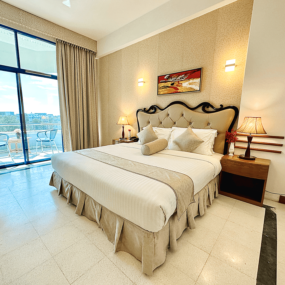 Queen's Court Boutique Resort, Zaflong